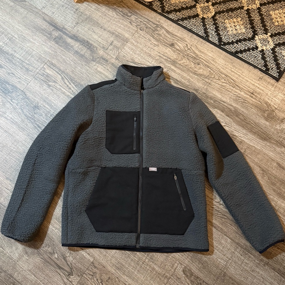 Figs Charcoal and Black Sherpa Fleece Jacket Size M